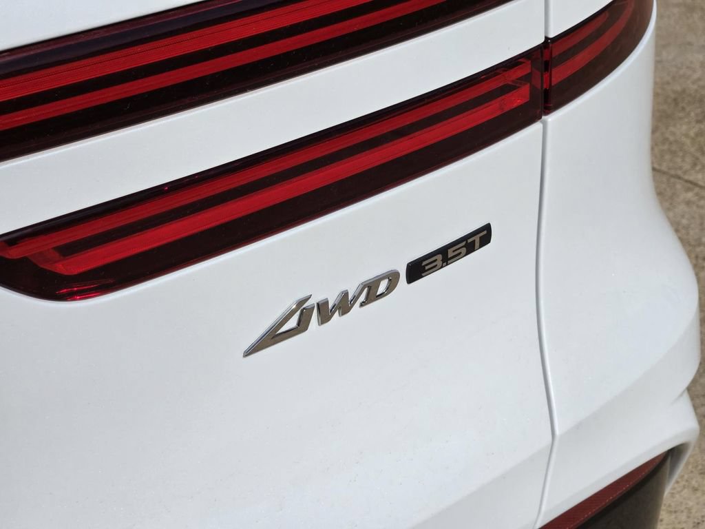 Used 2026 Genesis GV70 3.5T Sport Prestige AWD/4WD image 8