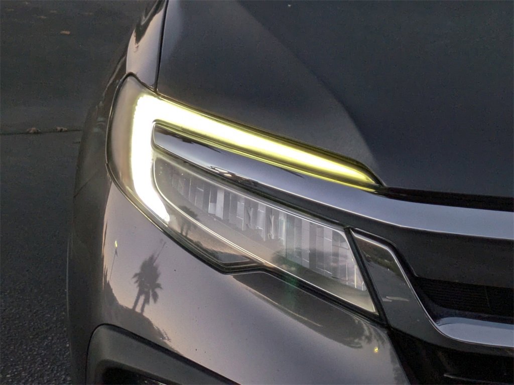 Used 2020 Honda Pilot Touring image 10