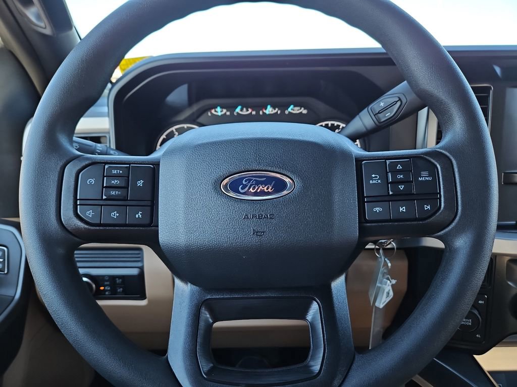 New 2026 Ford F250 XLT w/ FX4 Off-Road Package image 27