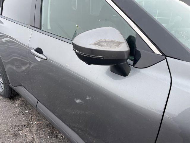 Used 2021 Nissan Rogue SV image 6