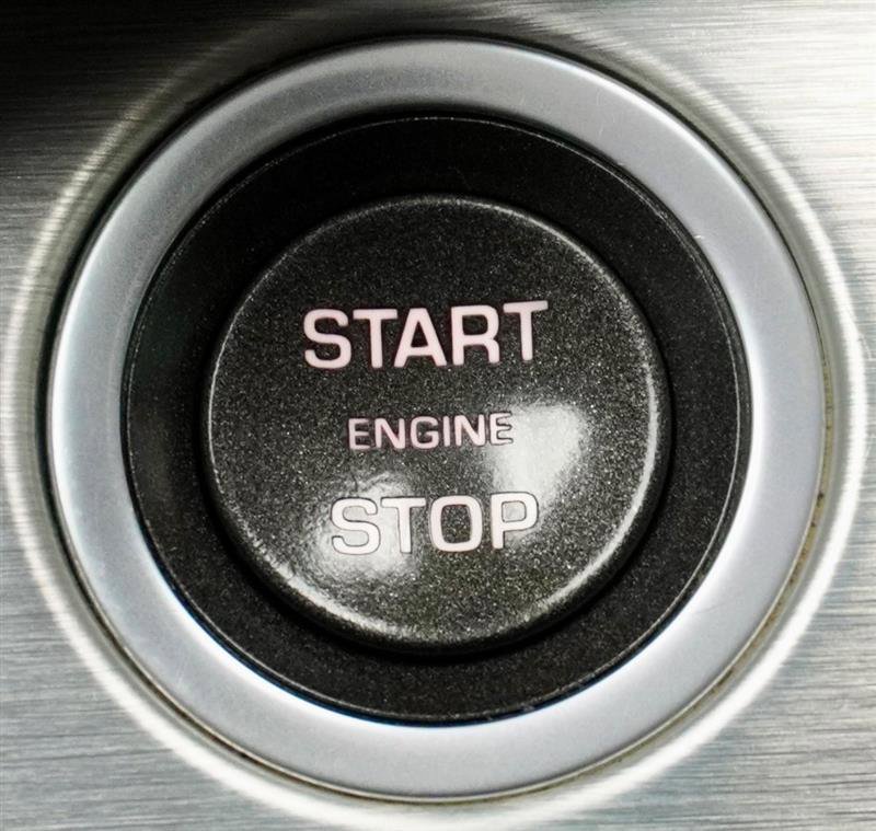 Used 2017 Land Rover Range Rover Evoque SE image 31