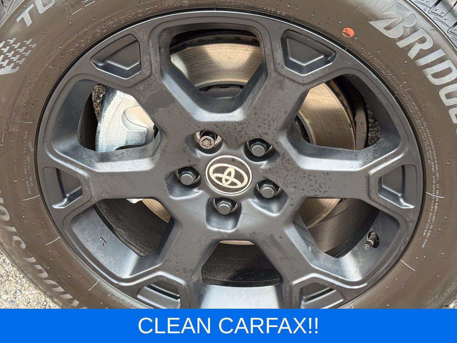 Used 2026 Toyota Sienna XLE Woodland Edition AWD/4WD image 17