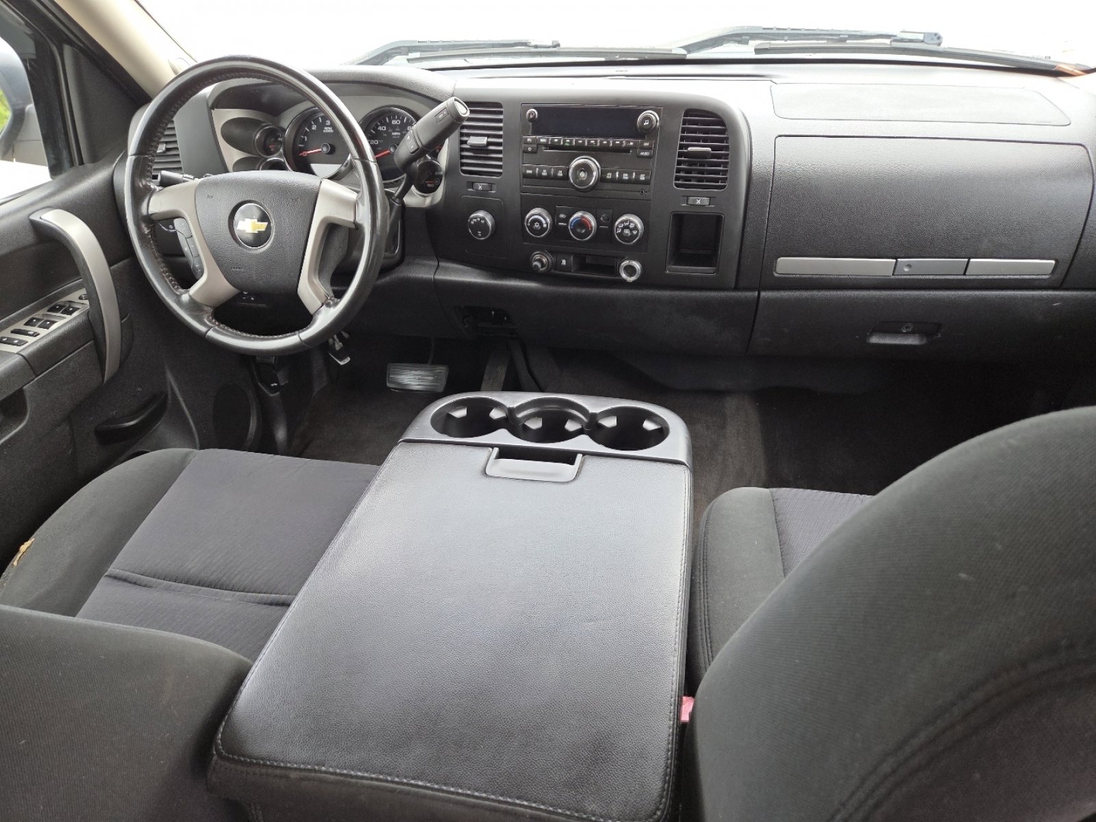 Used 2010 Chevrolet Silverado 1500 LT w/ Power Pack Plus AWD/4WD image 20