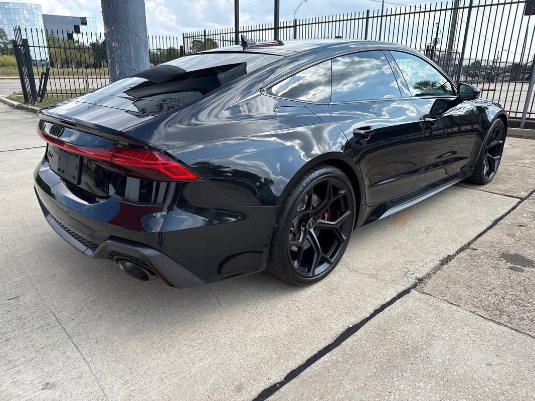 Used 2025 Audi RS 7 Performance w/ Matte Carbon Package AWD/4WD image 7