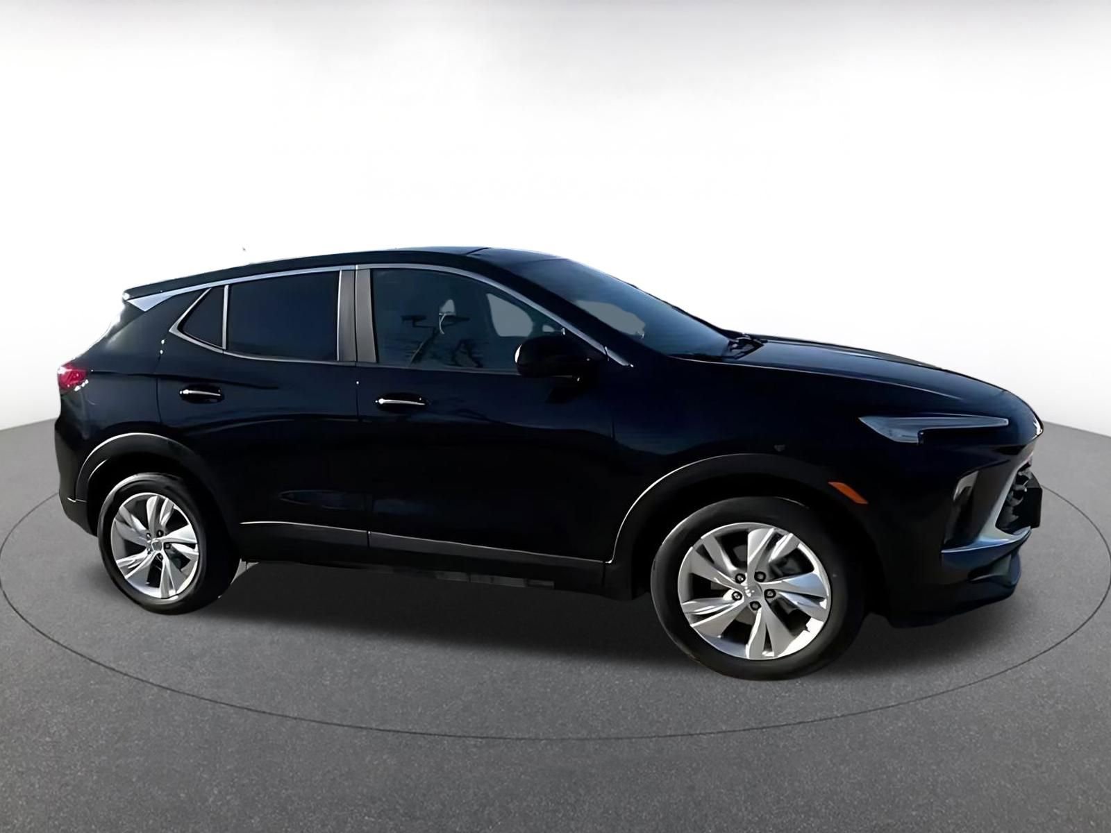 Used 2025 Buick Encore GX Preferred image 16