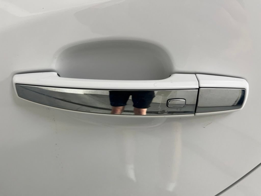 Used 2016 Buick LaCrosse Leather FWD image 40