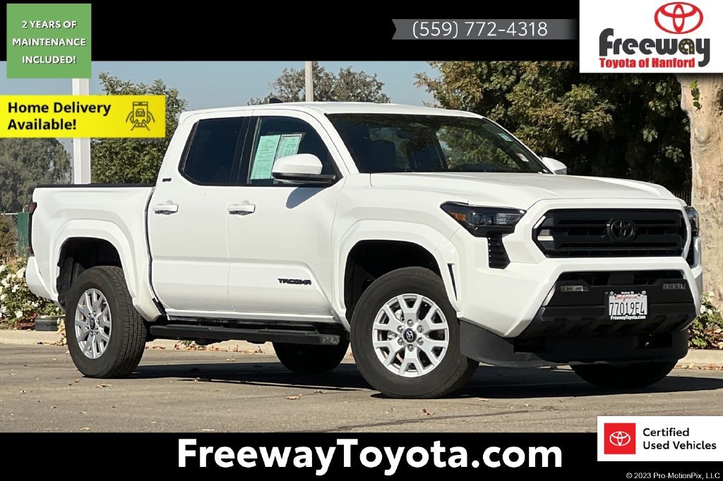 Certified 2025 Toyota Tacoma SR5 AWD/4WD image 1