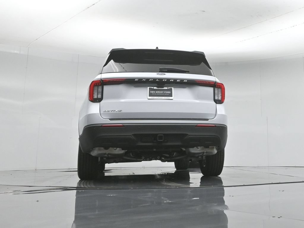 New 2026 Ford Explorer Active RWD image 50