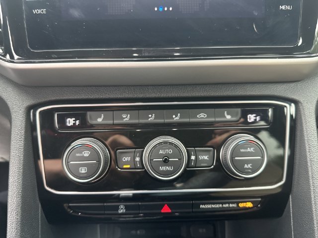 Used 2023 Volkswagen Atlas Cross Sport SE AWD/4WD image 19