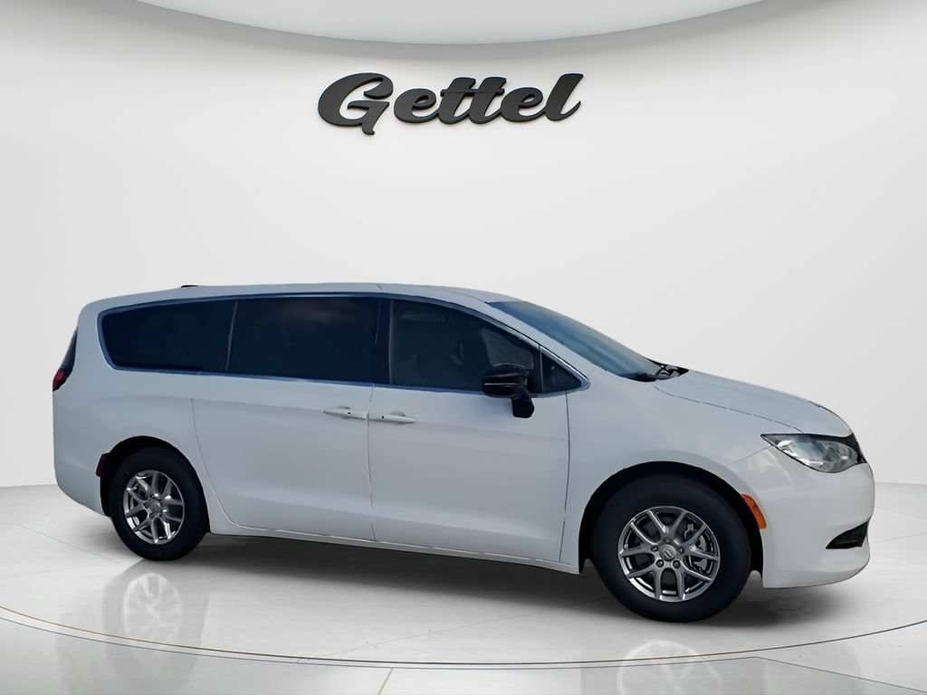 New 2026 Chrysler Voyager LX FWD image 9