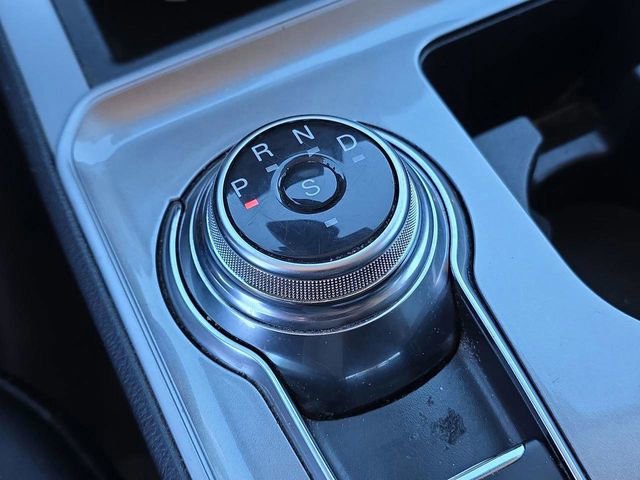 Used 2023 Ford Edge SEL image 24