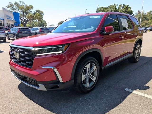 Certified 2025 Honda Pilot EX-L image 6