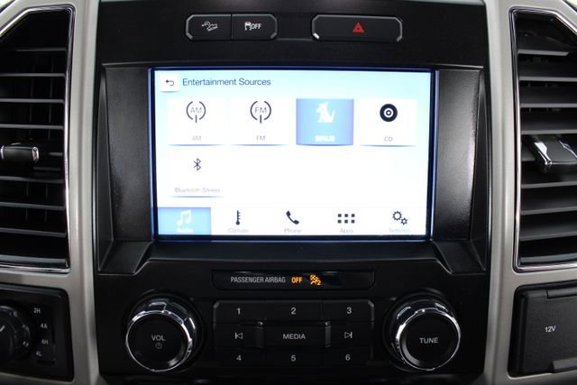 Used 2017 Ford F150 Lariat AWD/4WD image 5