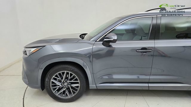 Used 2025 Lexus TX 350 AWD w/ Technology Package image 4