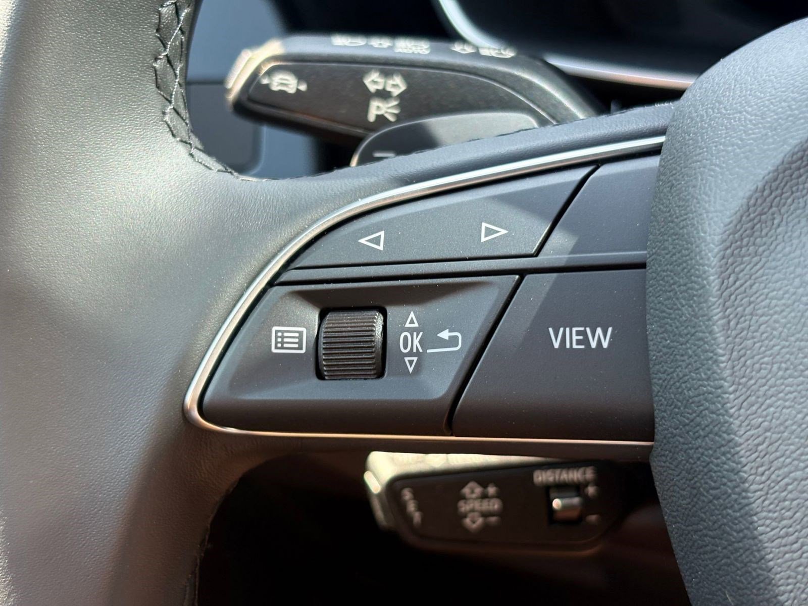 New 2025 Audi Q3 2.0T Premium image 16