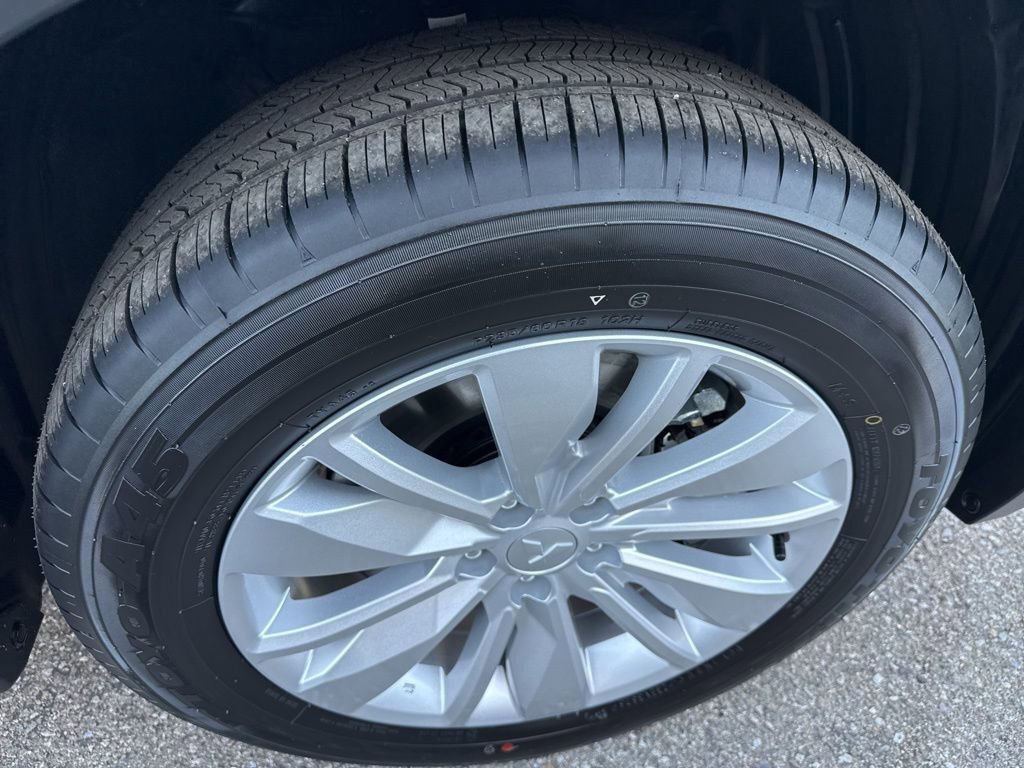 New 2026 Mitsubishi Outlander ES image 13