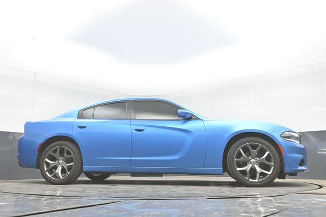 Used 2015 Dodge Charger SXT RWD image 33
