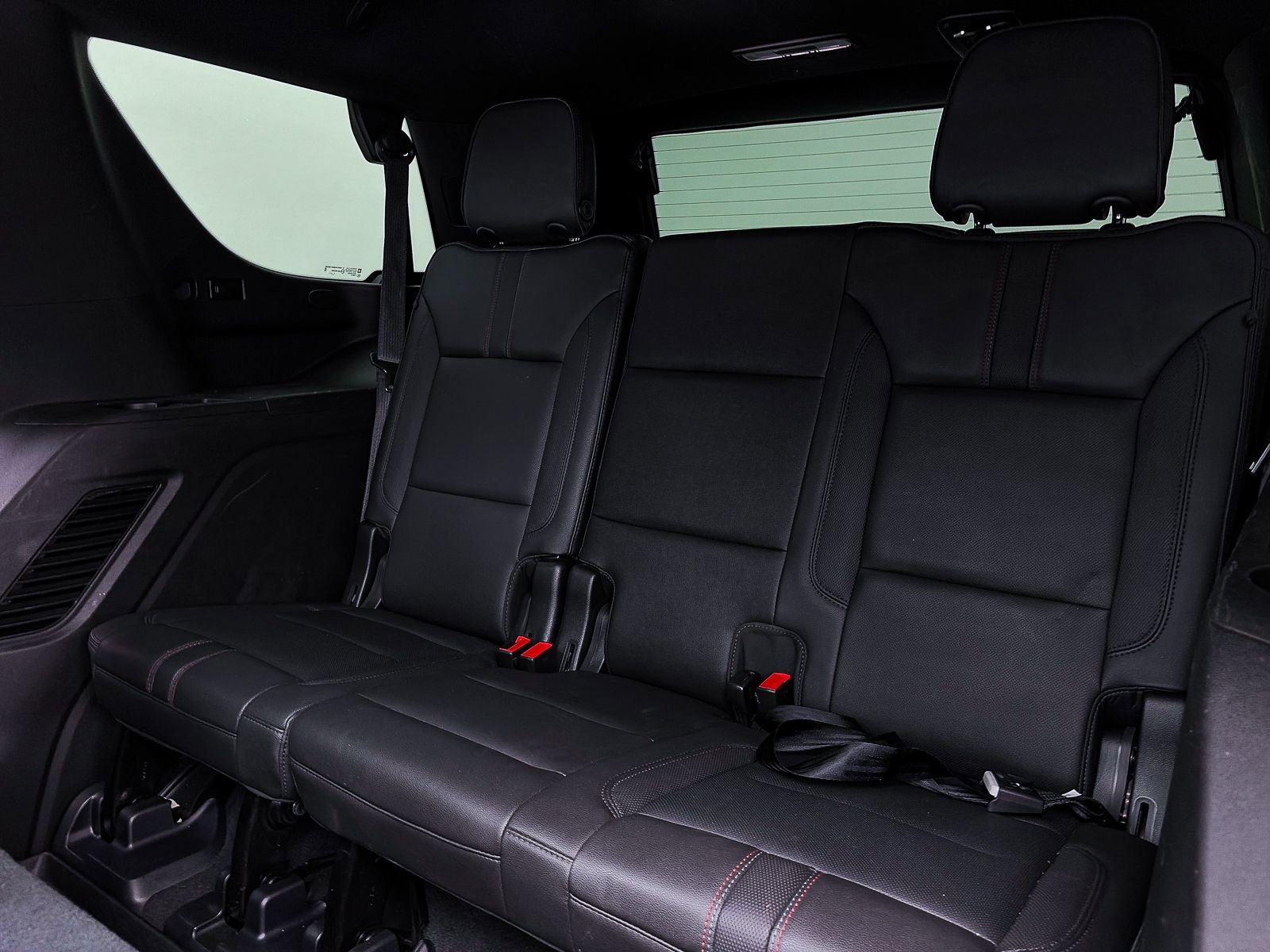 Used 2021 Chevrolet Tahoe RST RWD image 39