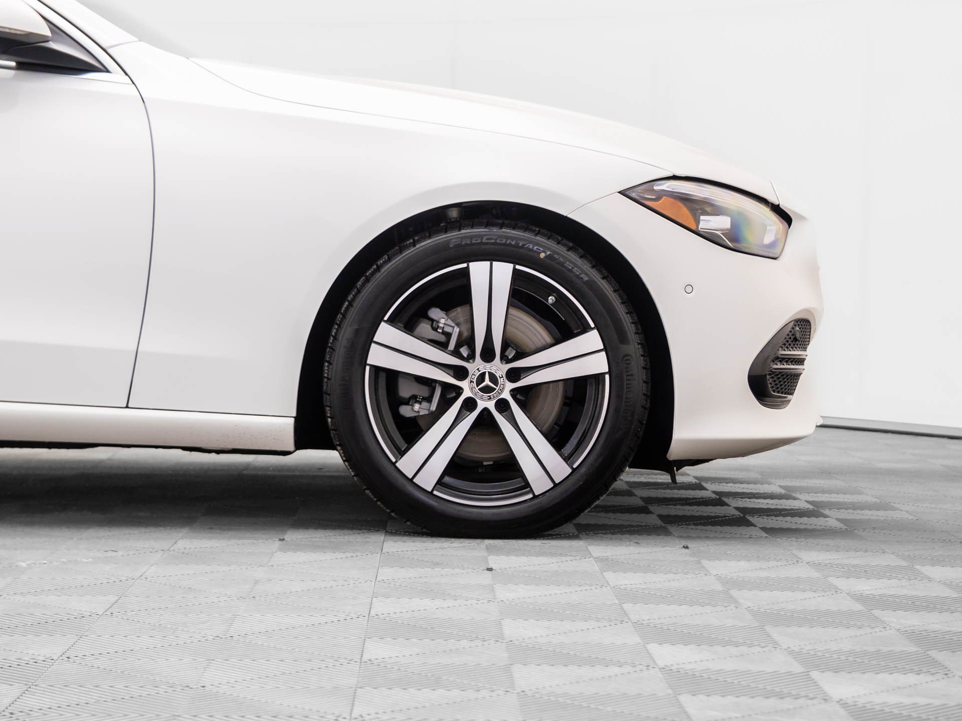 New 2026 Mercedes-Benz C 300 4MATIC Sedan image 28
