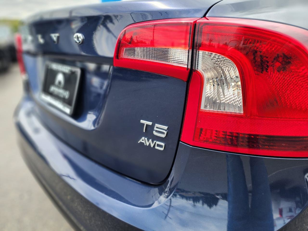 Used 2013 Volvo S60 T5 AWD/4WD image 37