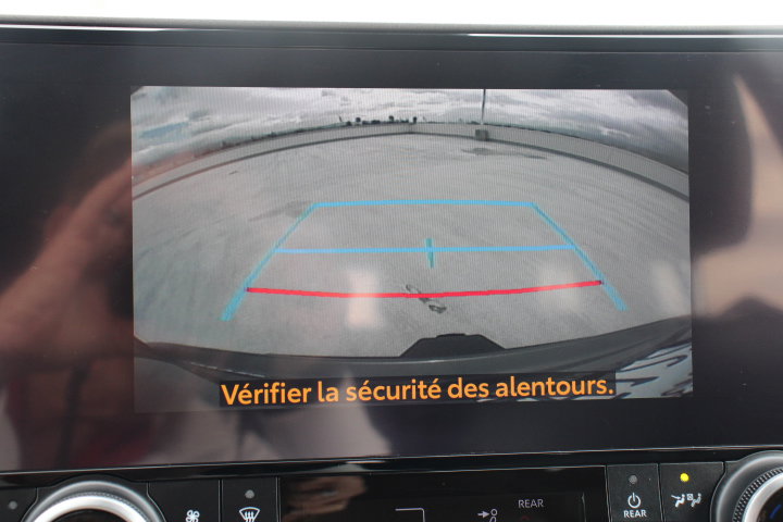 Certified 2024 Toyota Highlander XLE image 32