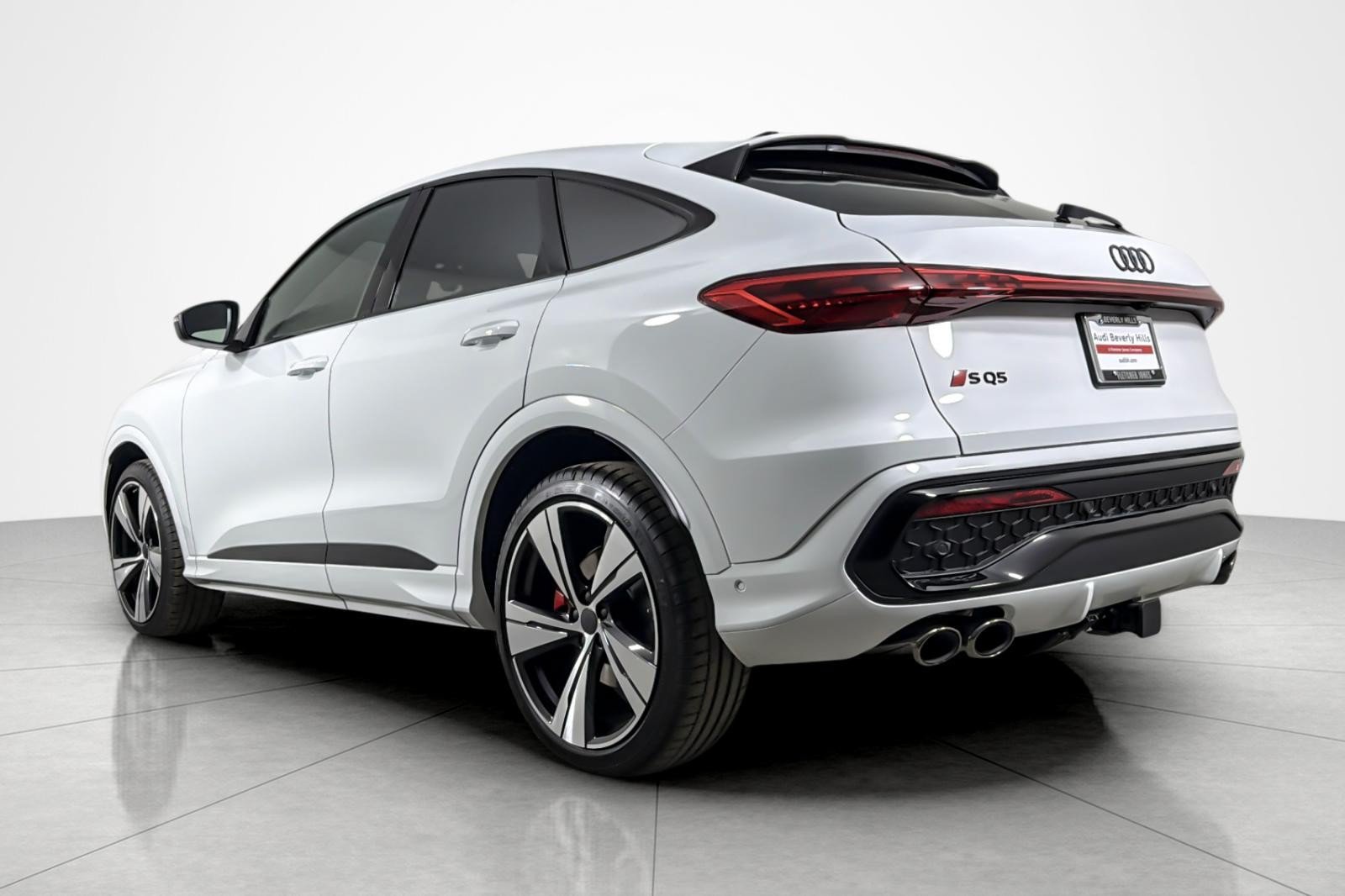 New 2026 Audi SQ5 Premium Plus AWD/4WD image 4