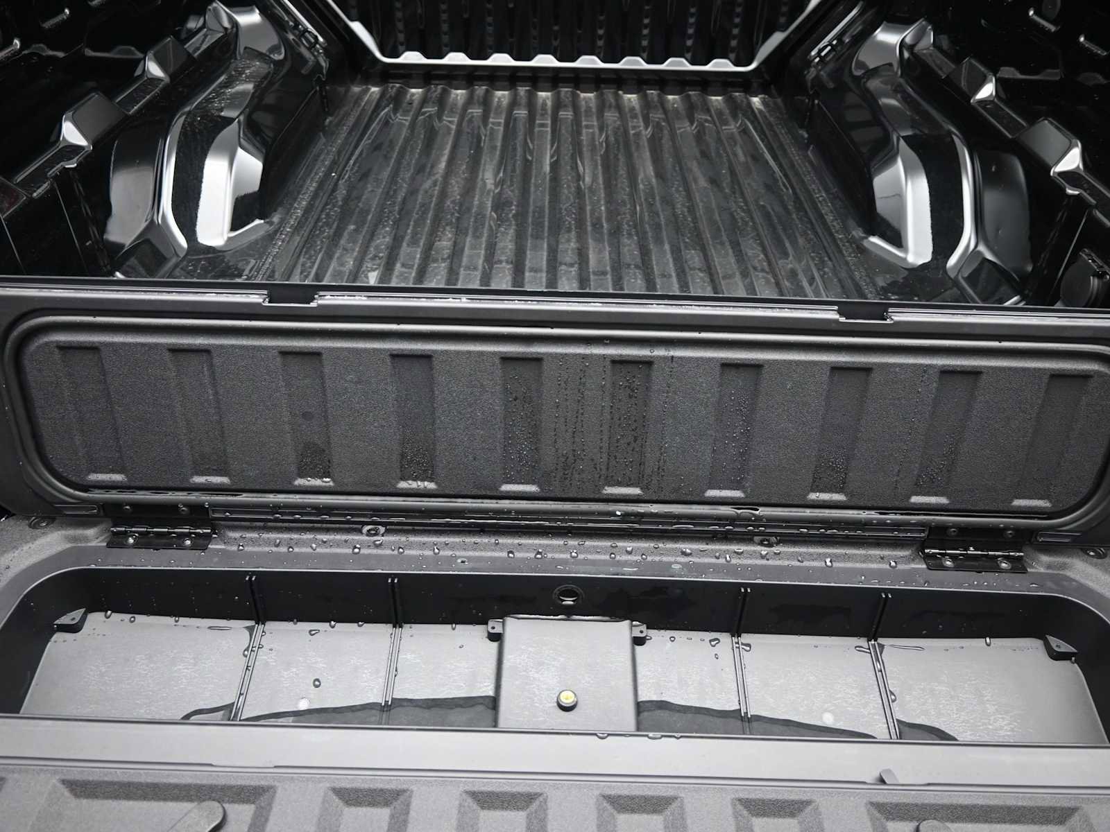 New 2026 GMC Canyon Elevation w/ Convenience Package image 14