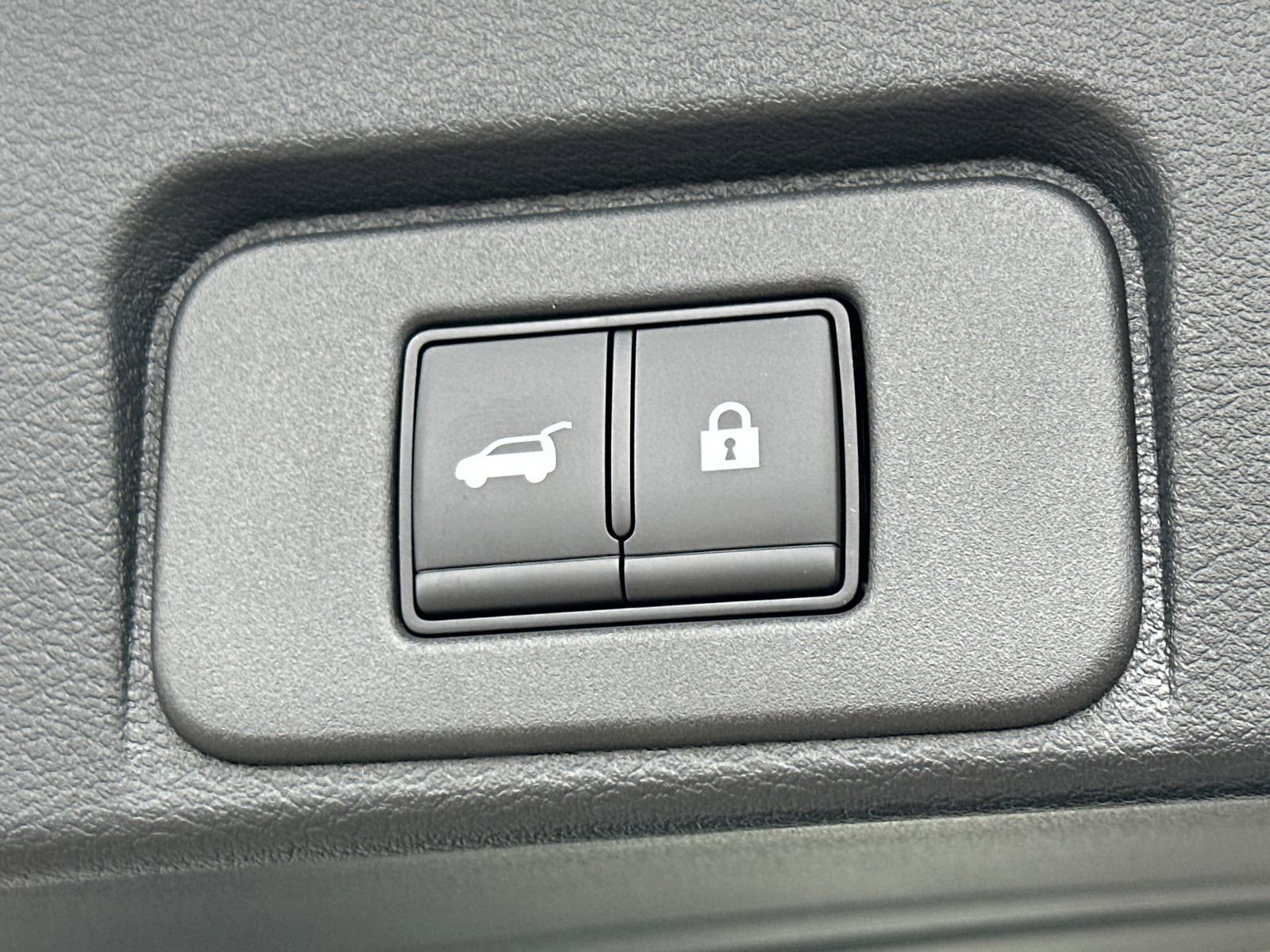 New 2026 Nissan Rogue Platinum w/ Tech Package image 19