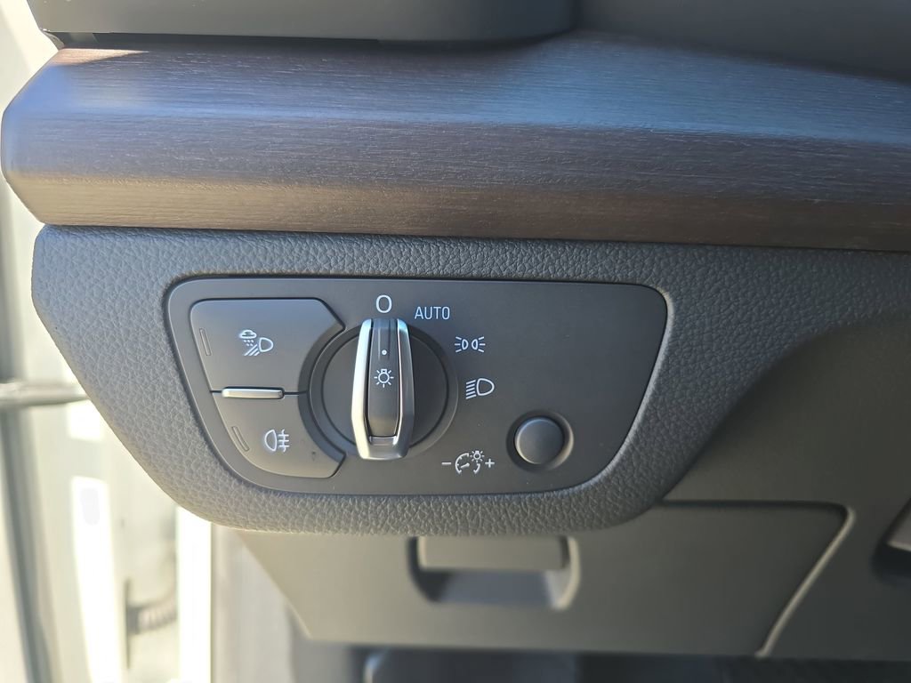 Used 2021 Audi Q5 2.0T Premium image 28