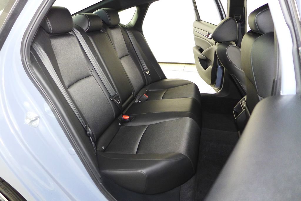 Used 2022 Honda Accord Sport image 19