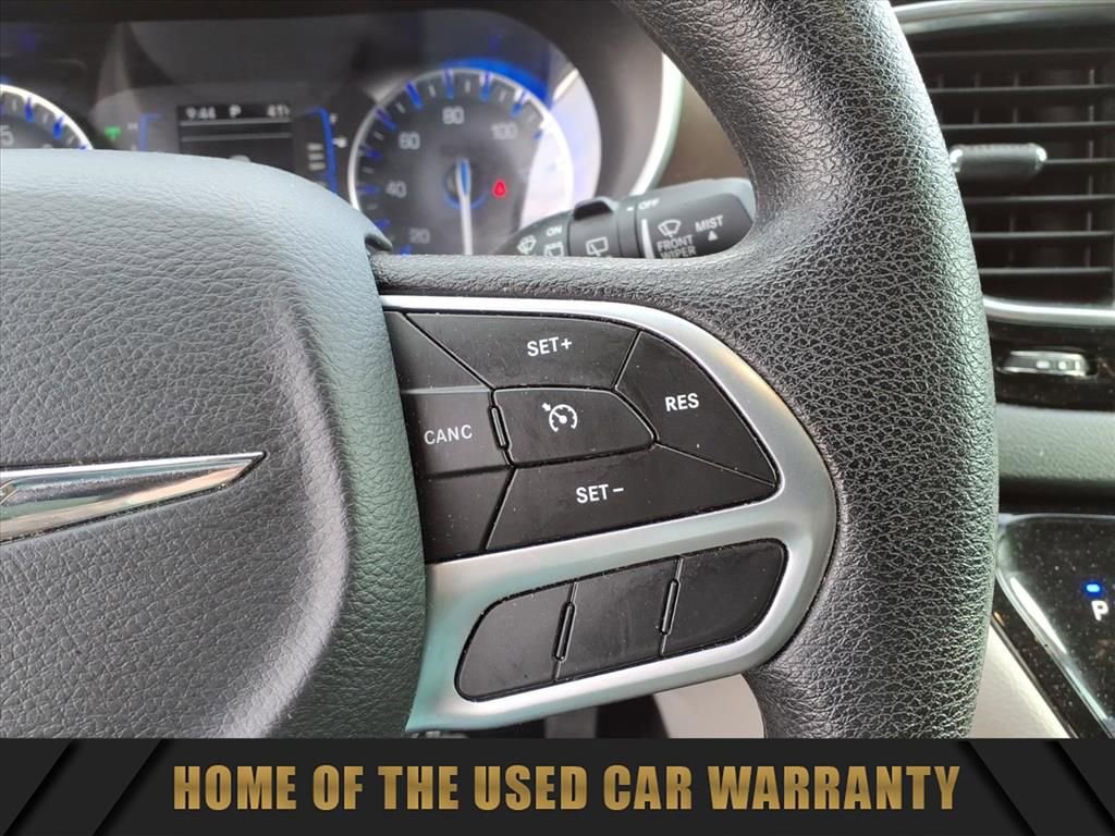 Used 2019 Chrysler Pacifica LX image 22