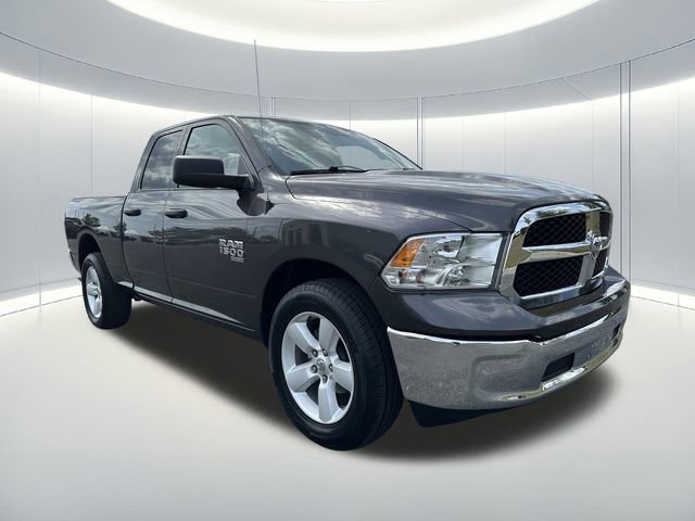 Used 2024 RAM 1500 Classic SLT AWD/4WD image 7