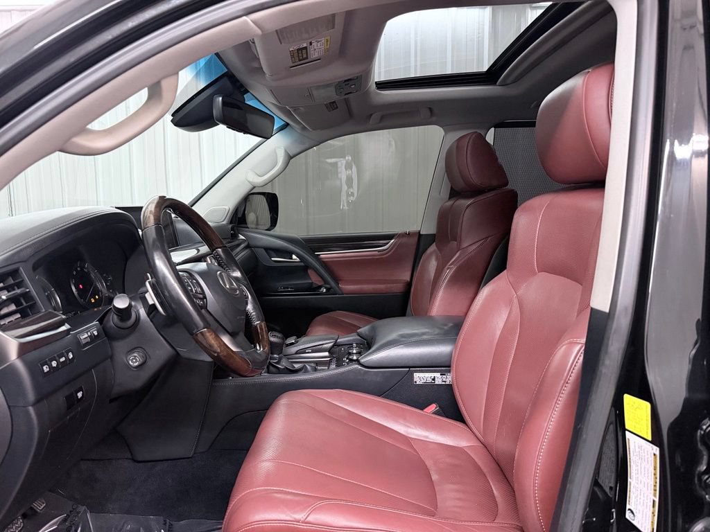 Used 2016 Lexus LX 570 4WD image 10