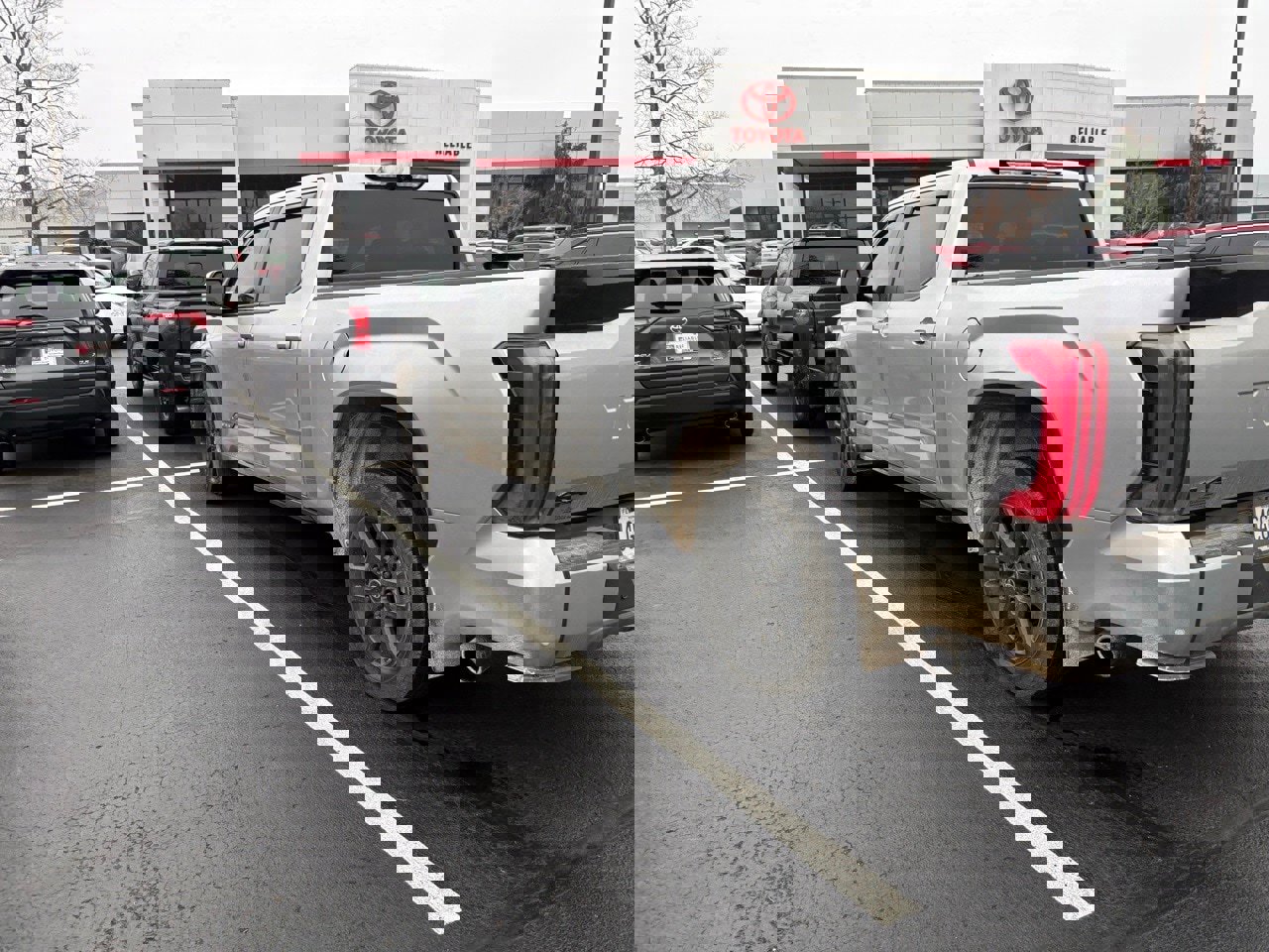 Used 2025 Toyota Tundra Platinum image 5