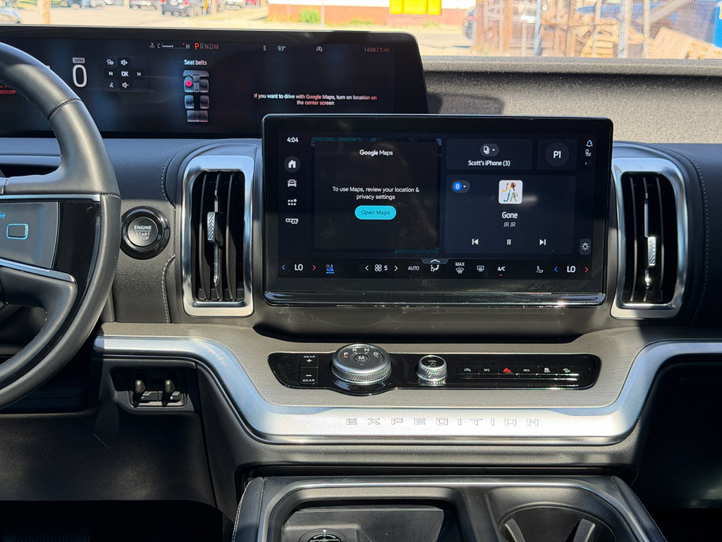 Used 2025 Ford Expedition Max Platinum AWD/4WD image 23