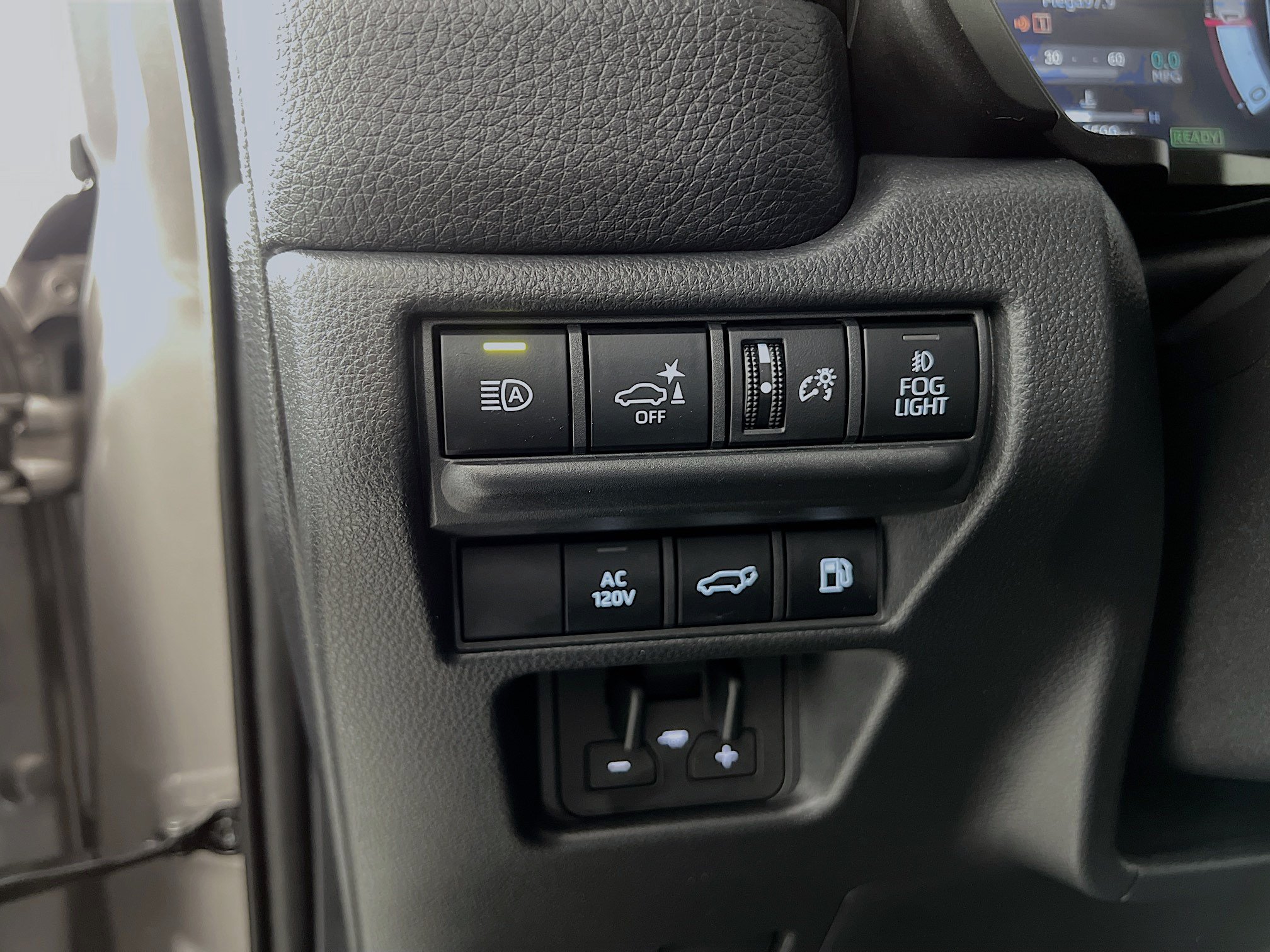 Used 2025 Toyota Land Cruiser w/ Premium Package AWD/4WD image 10