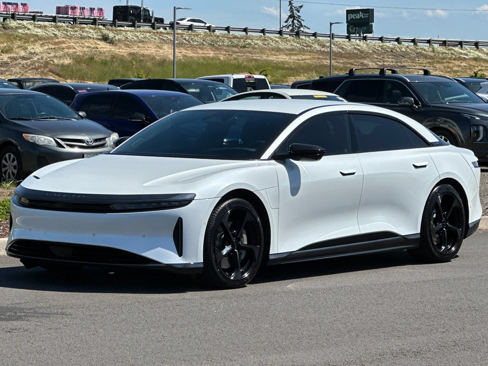 Used 2025 Lucid Air Touring AWD/4WD image 7