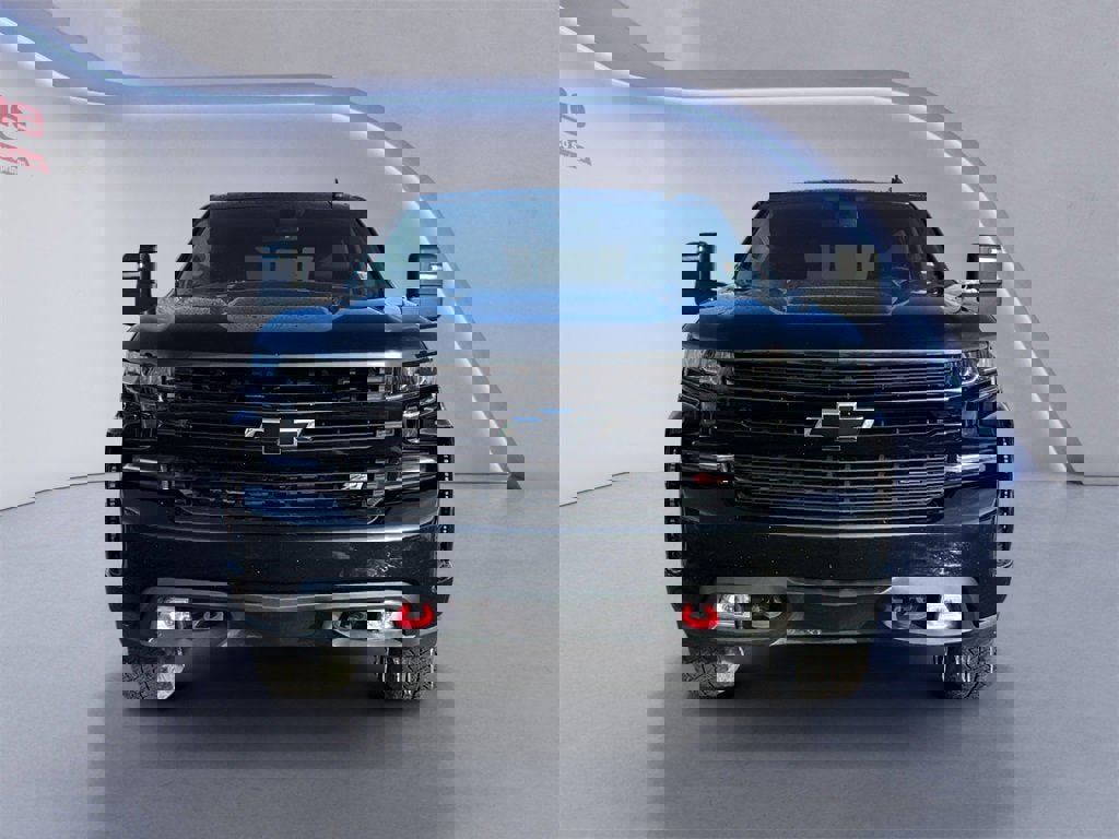 Used 2020 Chevrolet Silverado 1500 LT Trail Boss w/ Midnight Edition image 8
