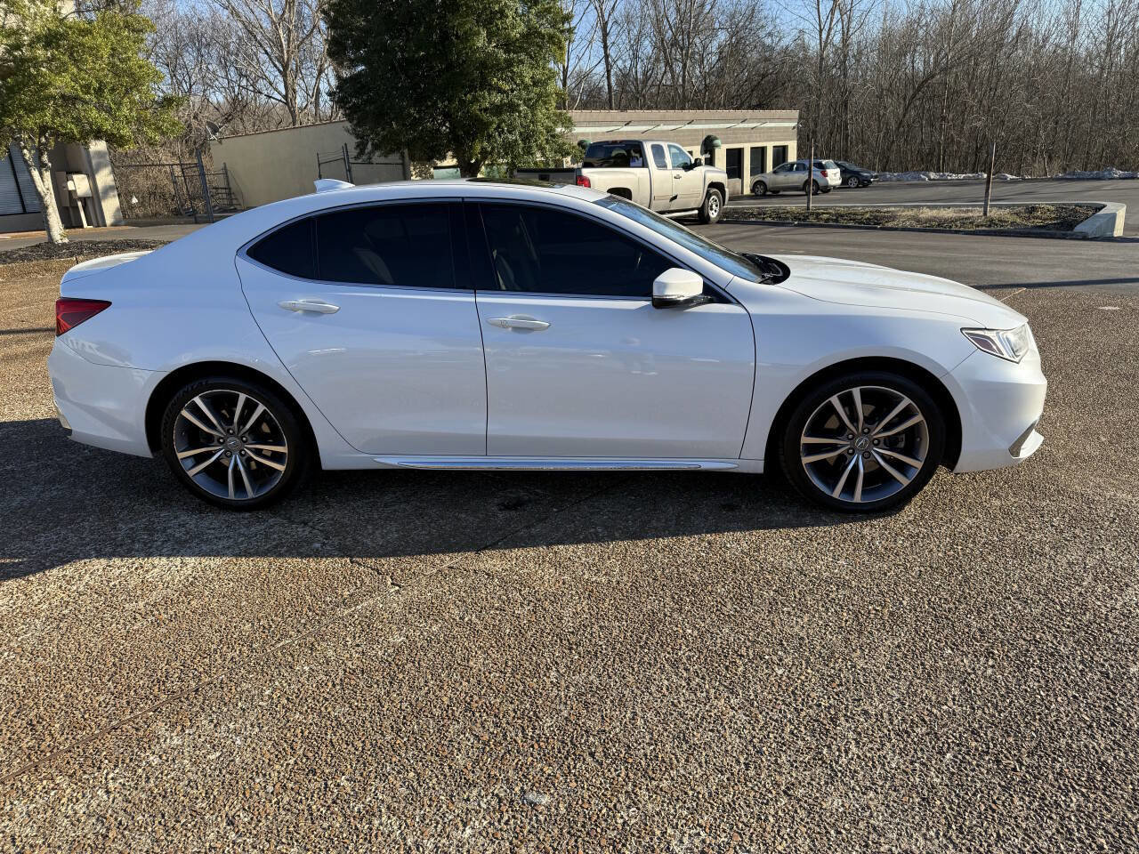 Used 2020 Acura TLX image 4