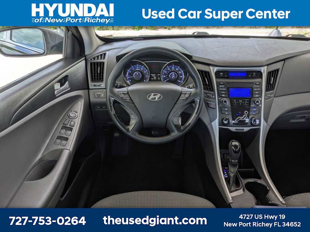 Used 2012 Hyundai Sonata GLS image 15