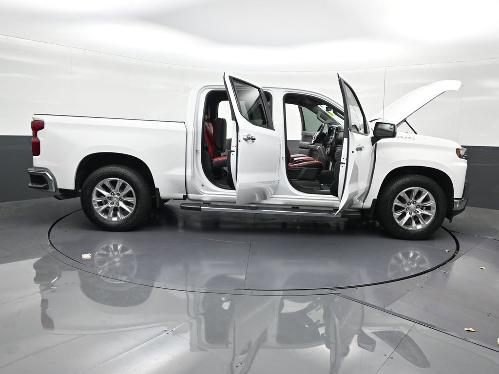 Used 2020 Chevrolet Silverado 1500 LT w/ All-Star Edition image 32