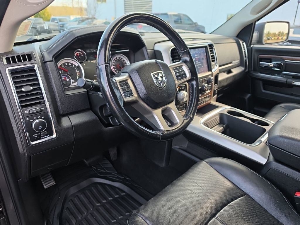 Used 2019 RAM 1500 Laramie w/ Convenience Group image 10