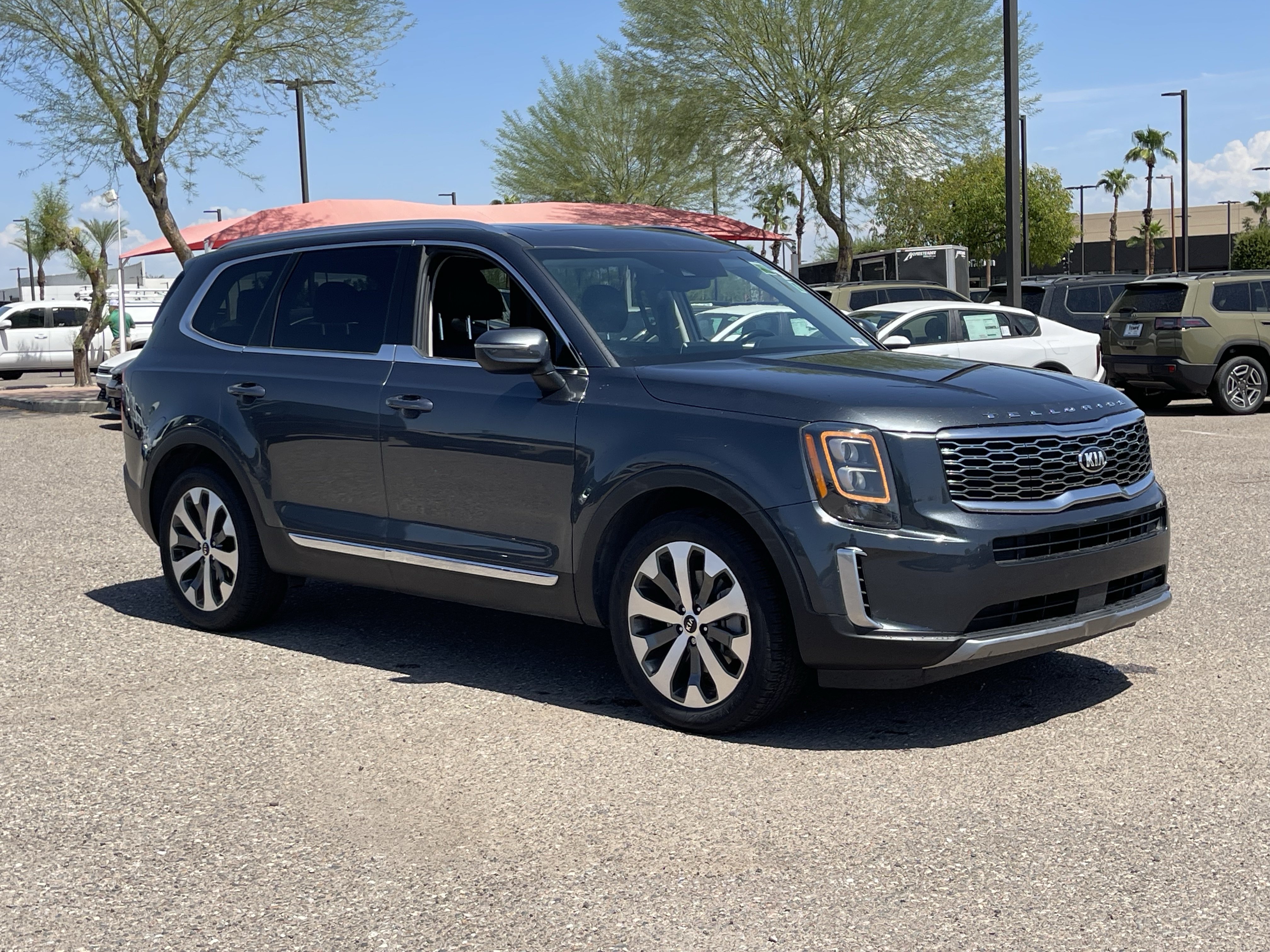 Used 2021 Kia Telluride EX w/ EX Premium Package FWD image 7