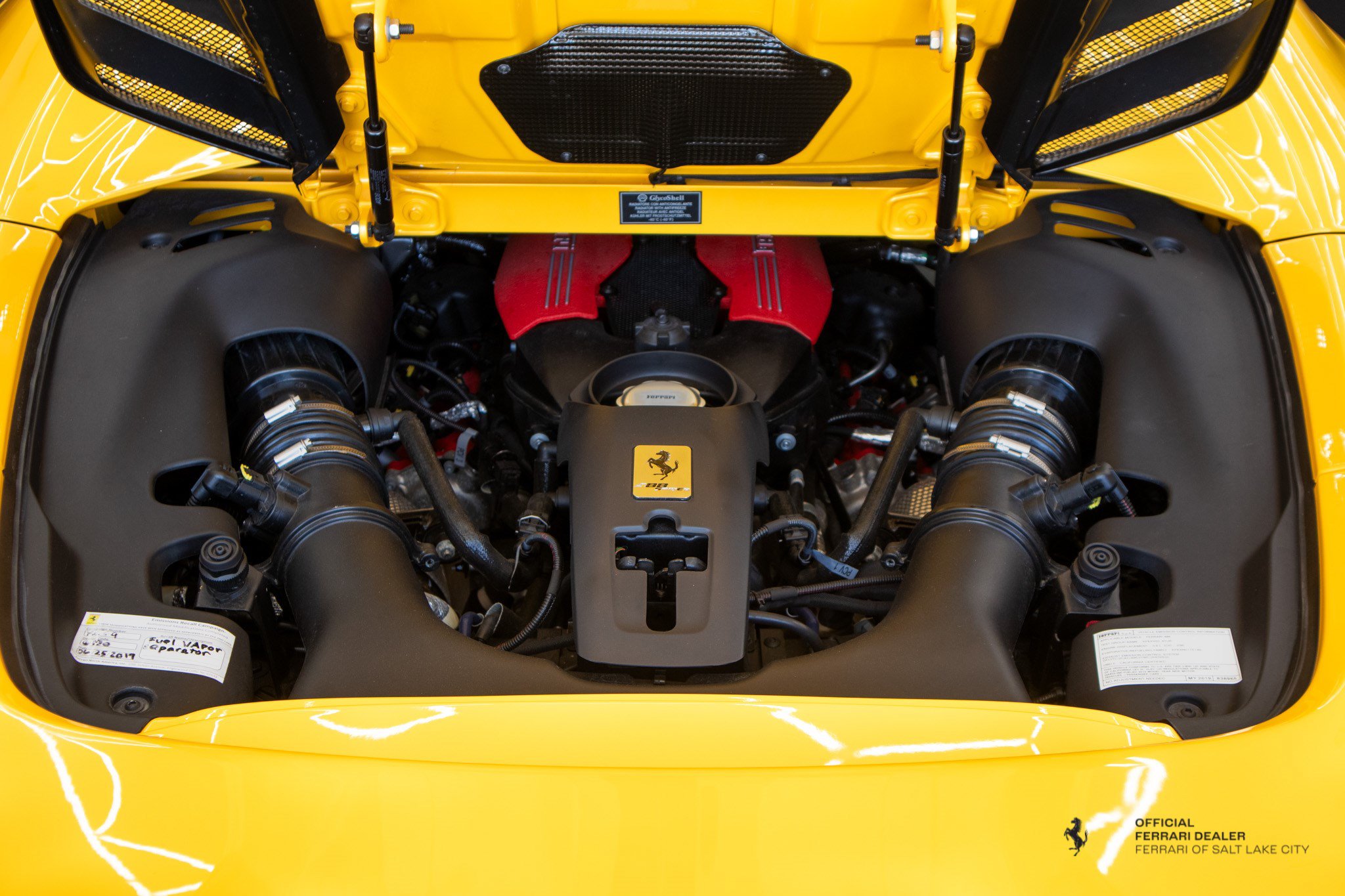 Certified 2019 Ferrari 488 Spider RWD image 5