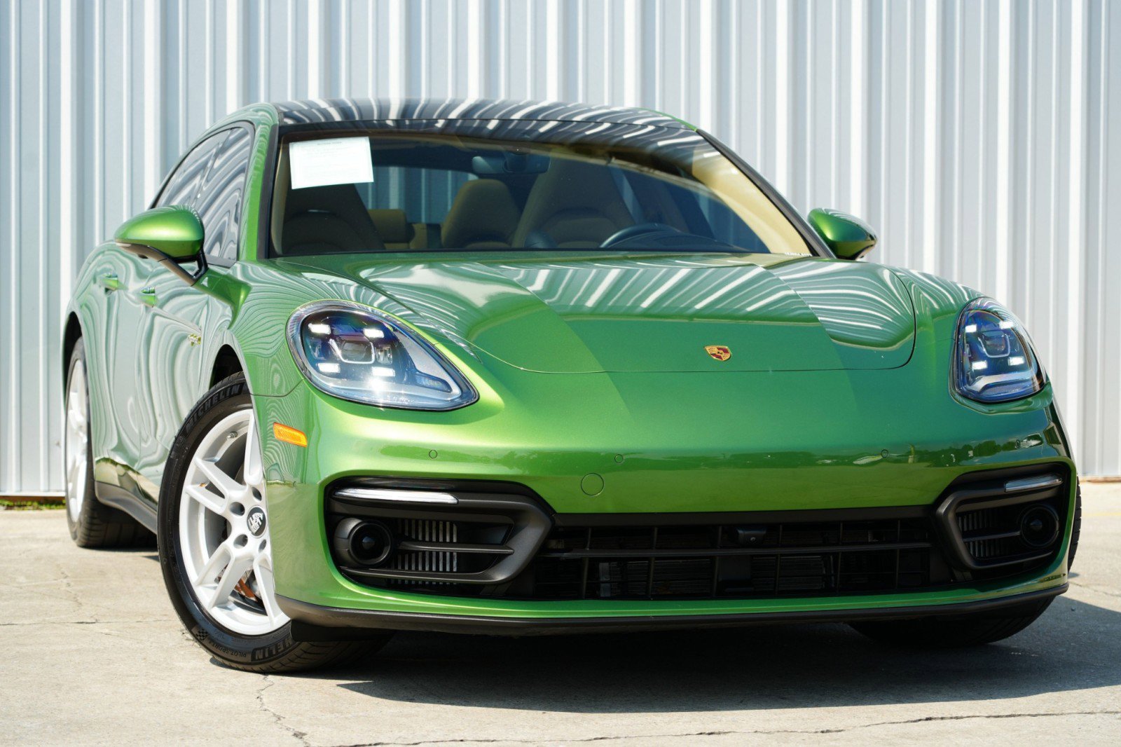 Used 2021 Porsche Panamera 4 image 4