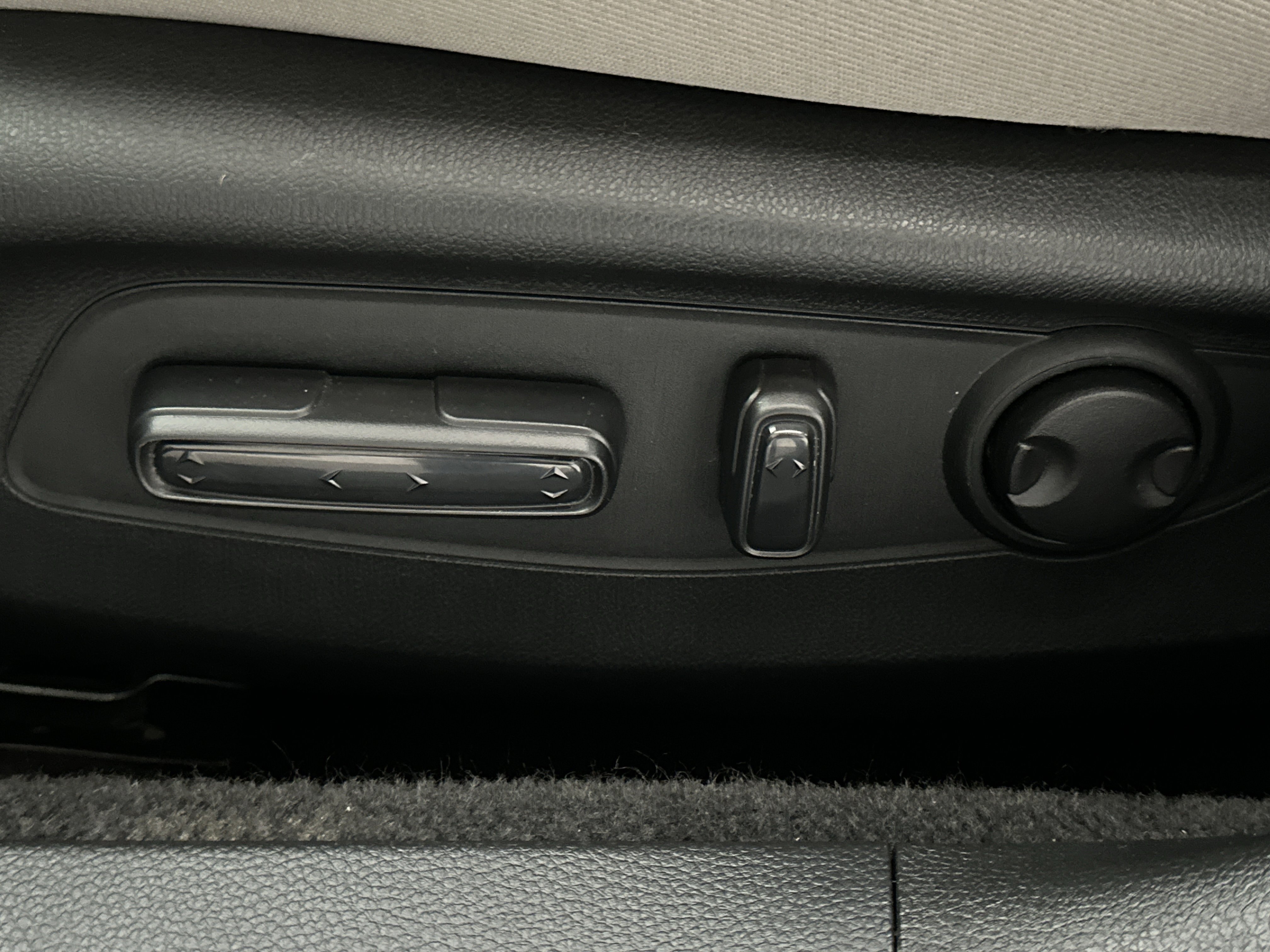 Used 2024 Honda Accord EX image 18