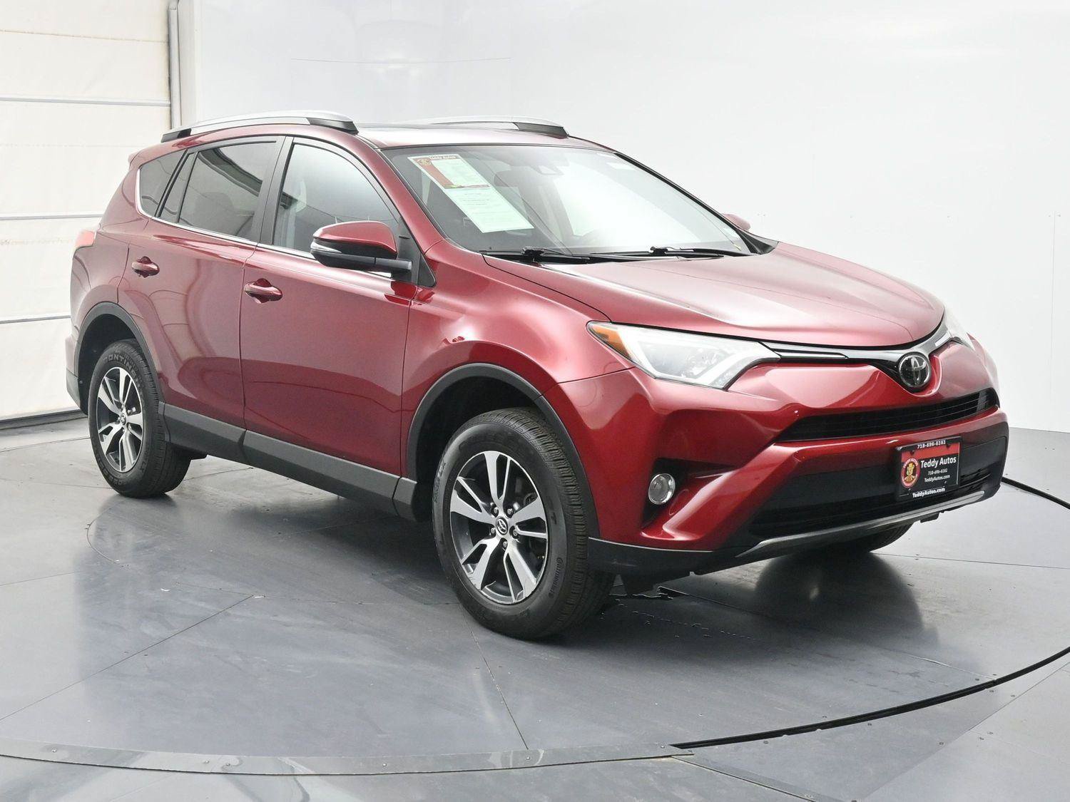 Used 2018 Toyota RAV4 XLE FWD image 24