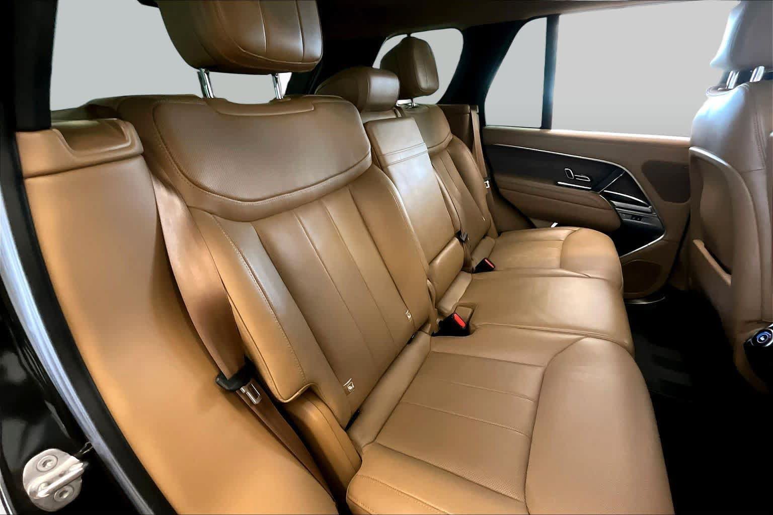 Used 2023 Land Rover Range Rover SE AWD/4WD image 19