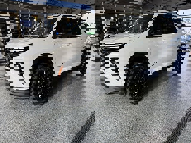 New 2026 Chevrolet Traverse LT w/ Midnight/Sport Edition image 4