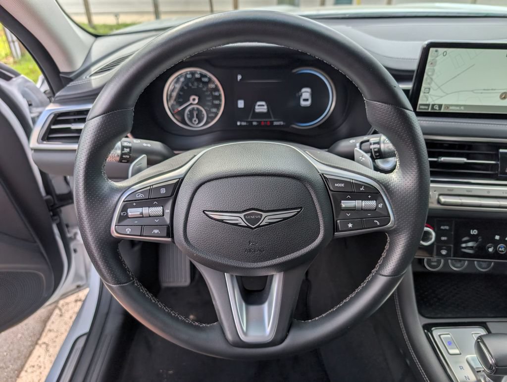 Used 2026 Genesis G70 2.5T RWD image 14